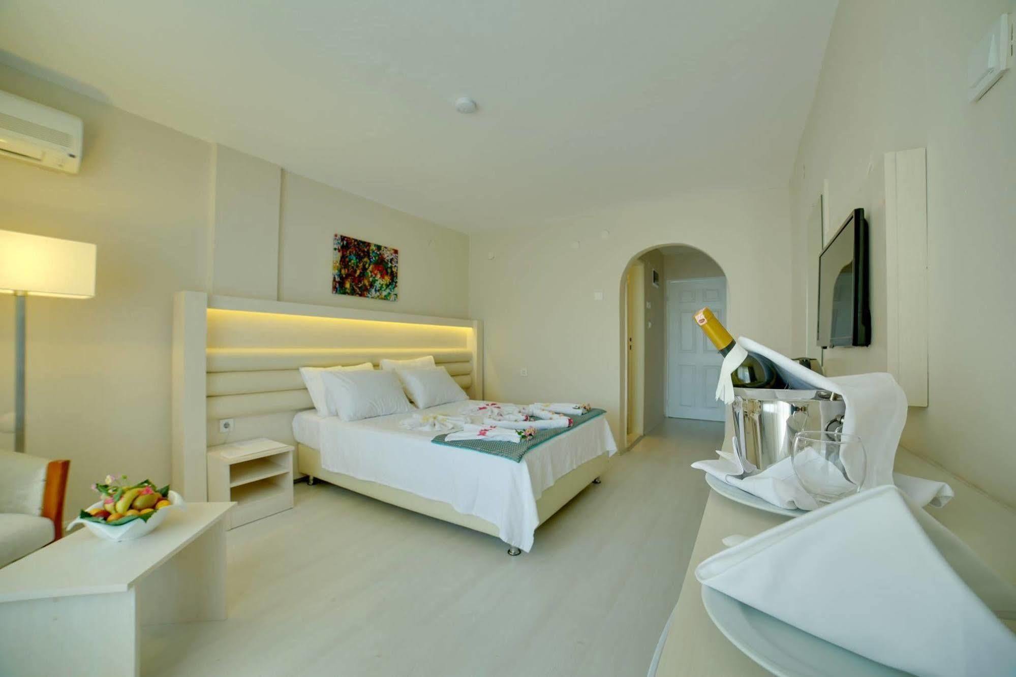 Capre Mare Beach Resort Didim Buitenkant foto